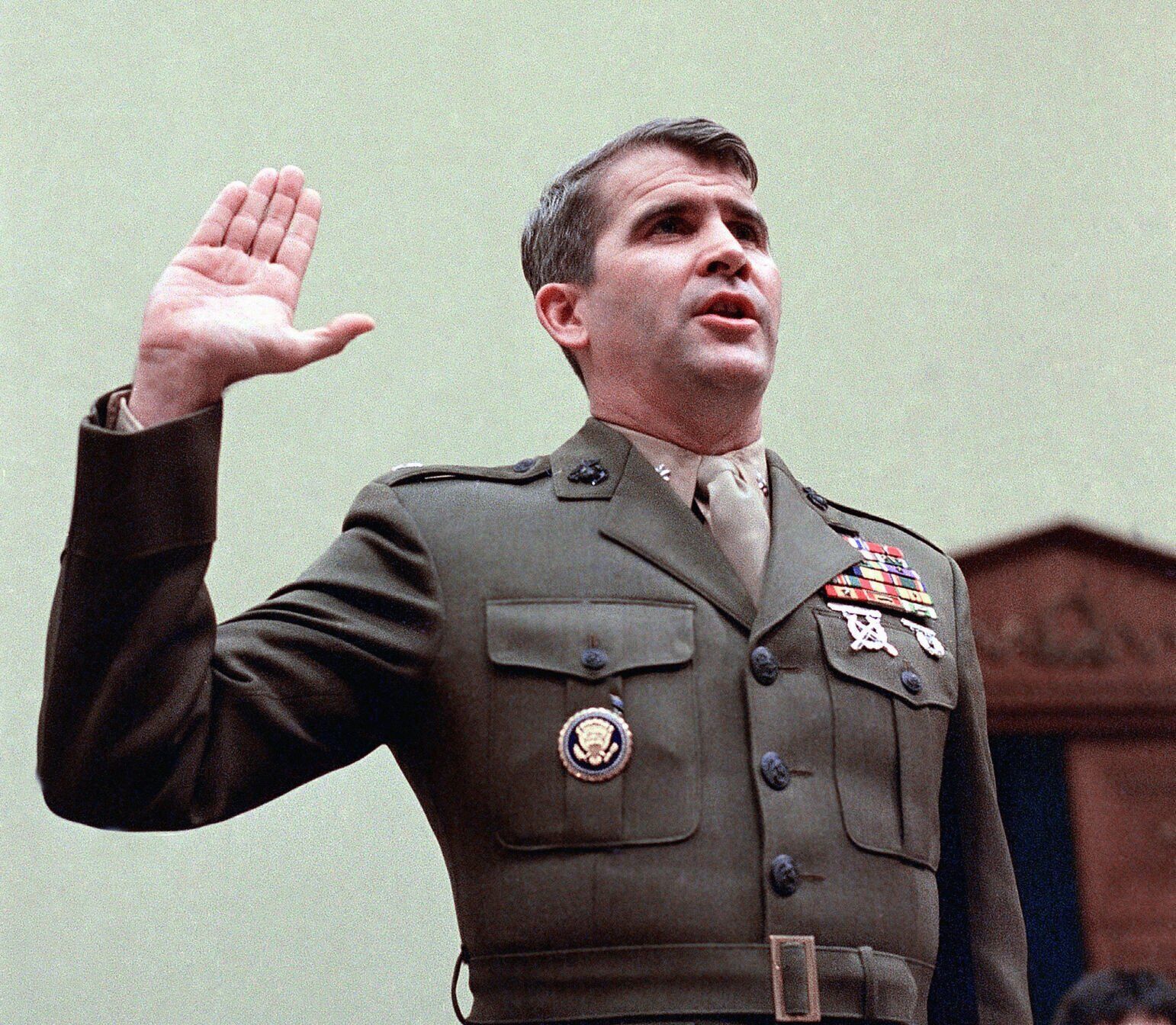 1987: Oliver North